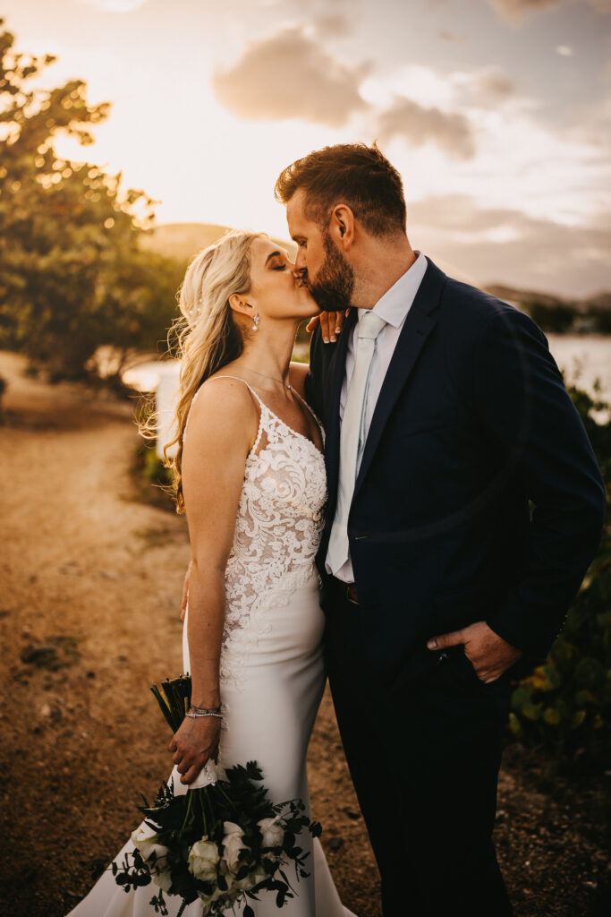 Minnesota Elopement Photographer, Elopement Photographer, Elopement Tips, Elopement Wedding, Sunset Elopement, Travel Elopement, Elopement Planning