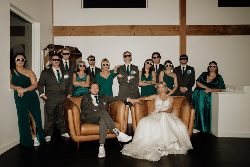 bridal party at Ivy black a minnesota wedding venue